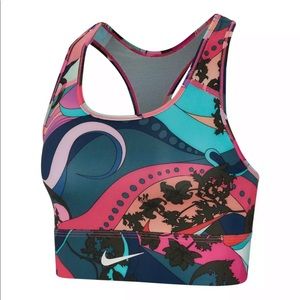 Nike Longline Swoosh Sports Bra M